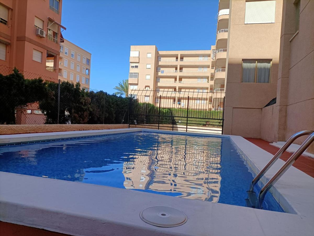 Karlex Con Aire Acondicionado Frio Y Calor Apartment ซานตาโปลา ภายนอก รูปภาพ
